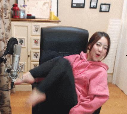 校长的欲望 网红黑料是什么意思 吃瓜裙分享,网红黑料与“吃瓜裙”事件深度剖析